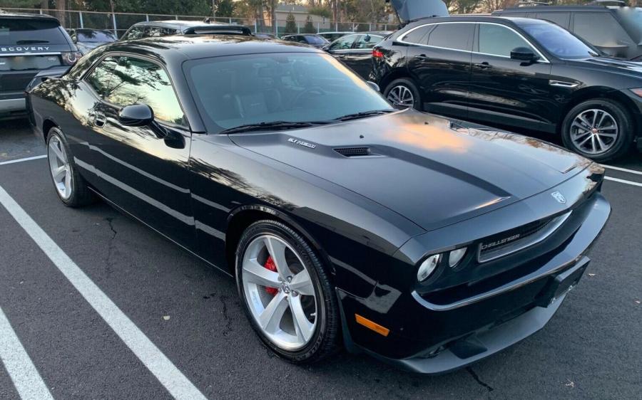 Dodge Challenger SRT8 First Edition (LC, 5199/6400) '2008